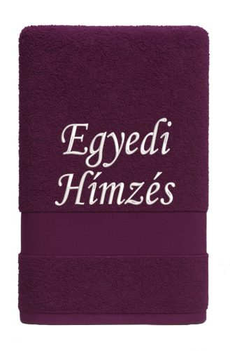 Törölköző hímzéssel – saját névvel vagy szöveggel/Plum lila