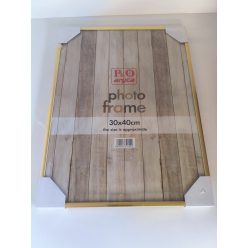  Fényképtartó arany kerettel 30 x 40 cm (A3) +saját fénykép