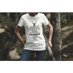 Vadász felesége fehér póló