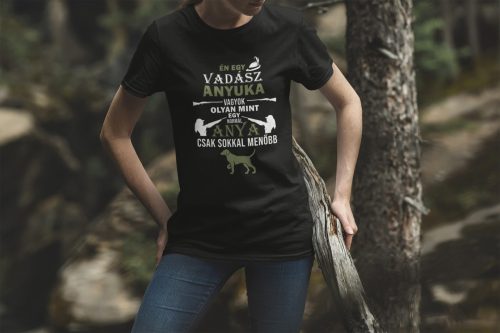 Vadász anyuka fekete póló