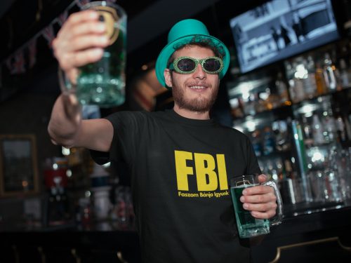 FBI fekete póló