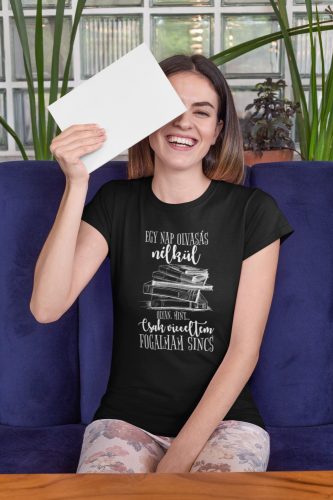 Egy nap olvasás nélkül fekete póló