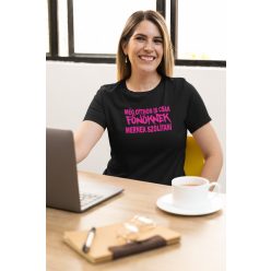 Még otthon is fekete póló