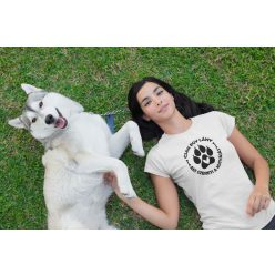 Csak egy lány fehér póló