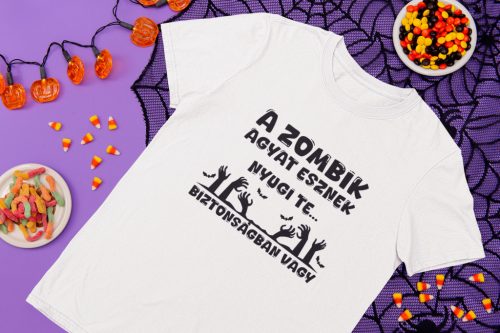 A zombik agyat esznek fehér póló
