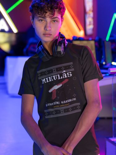 Mikulás kedvenc gamerje fekete póló