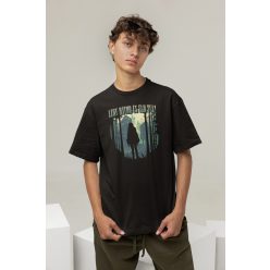 Légy bátor és éld túl fekete póló