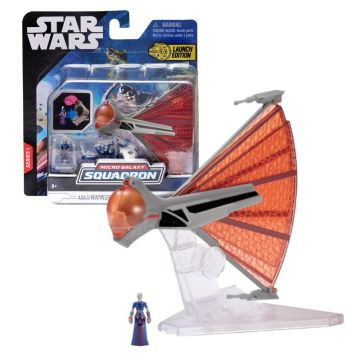 Star Wars: Ginivex-osztályú vadászgép és Asajj Ventress figura